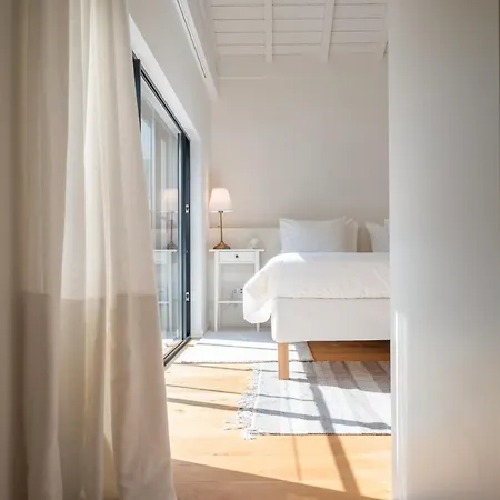 Willa Loft In *
