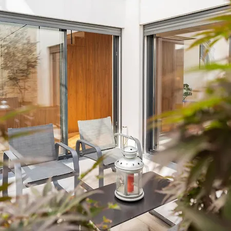 Loft In Villa Oporto